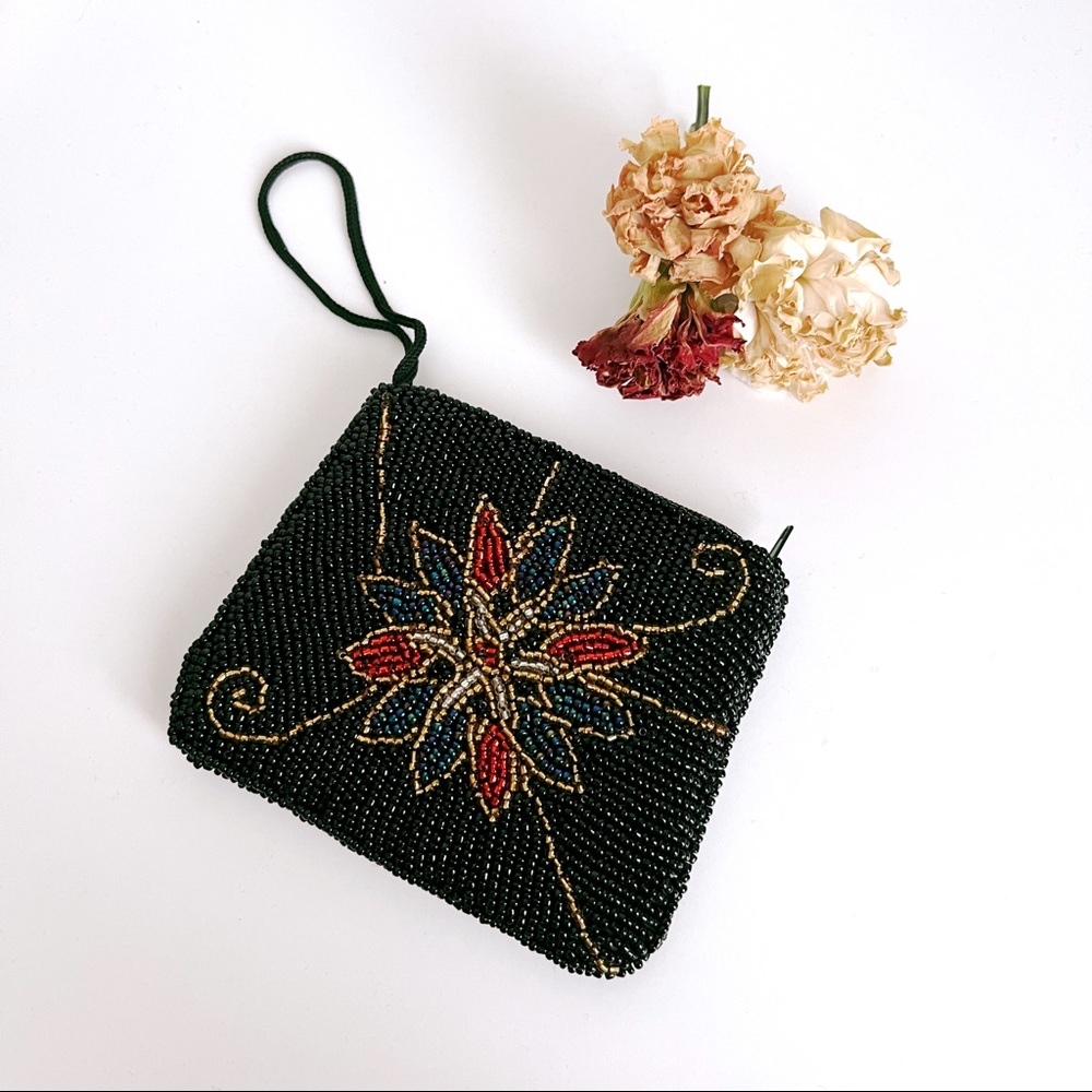HANDMADE BEADED BOUTIQUE VINTAGE WALLET (BRAND NEW)